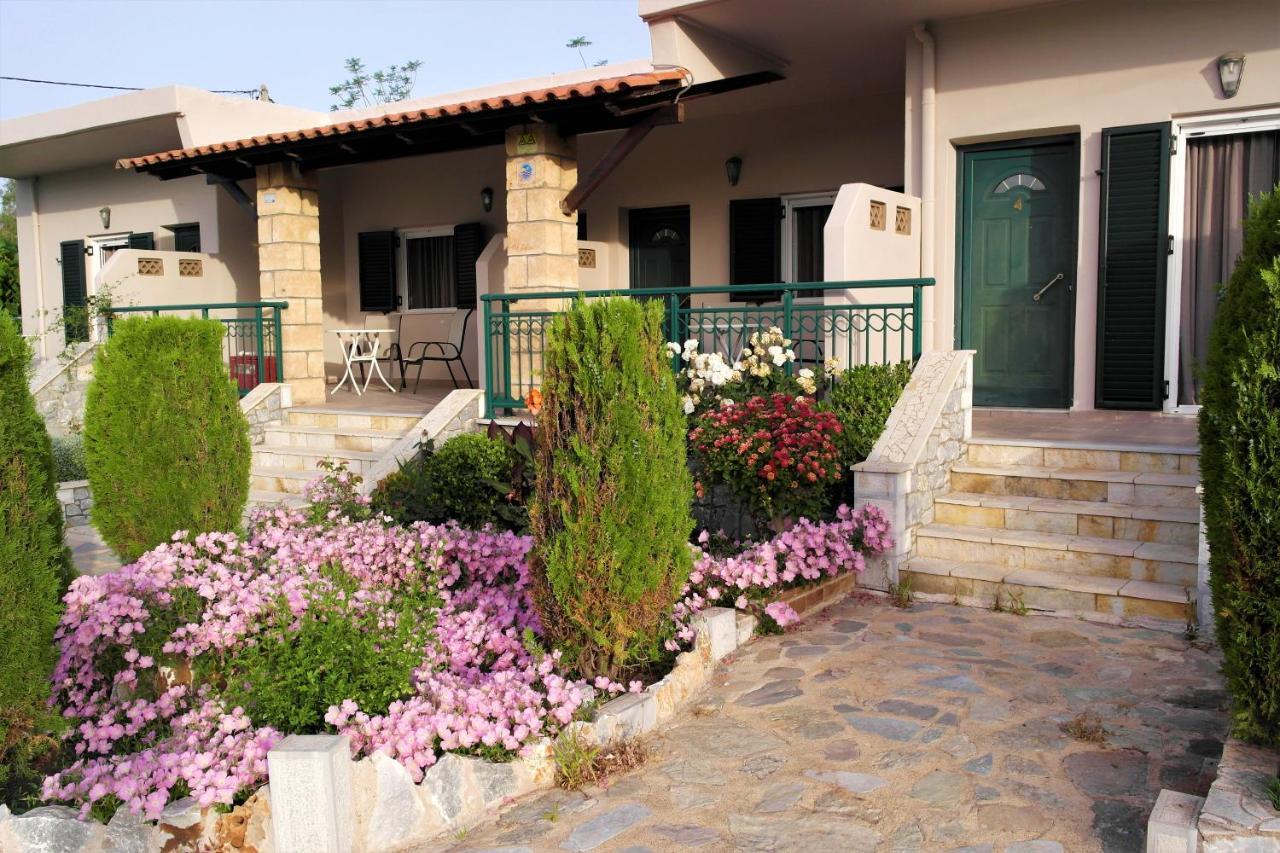 Voulas Apartments Stoúpa Exterior foto