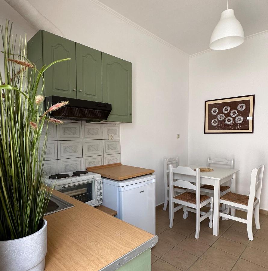 Voulas Apartments Stoúpa Quarto foto